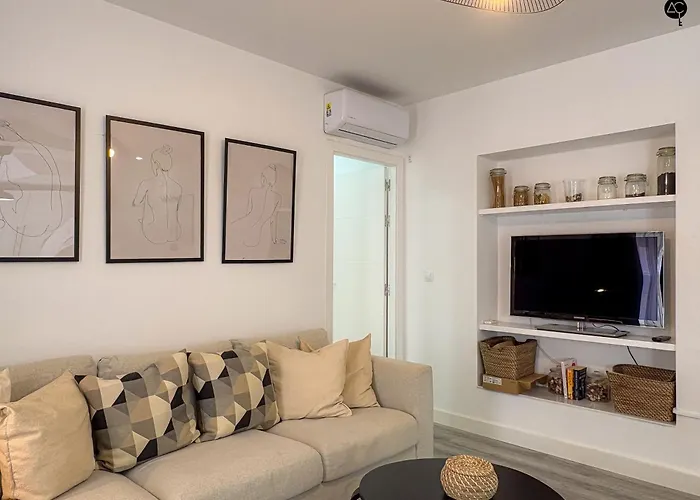 Arte Playa La Caleta Grupo Ac Gestion * Kadyks